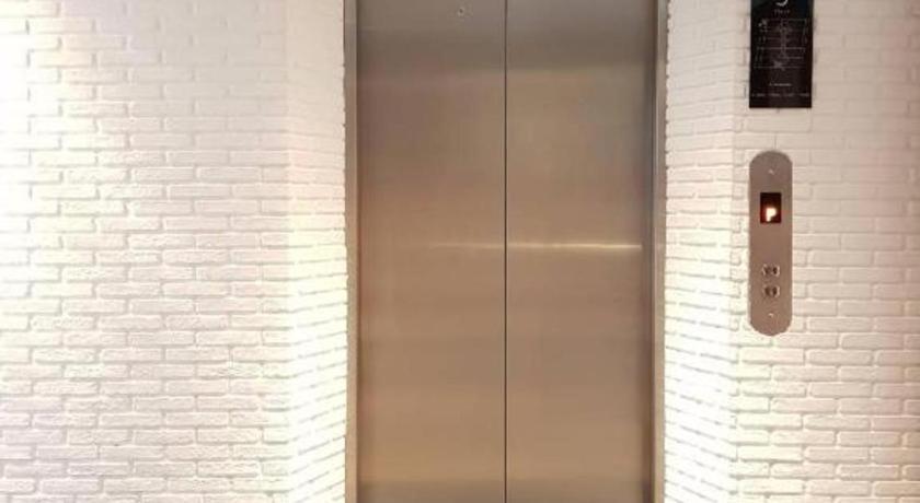 เดอะ เฮ้าส์ ประตูน้ำ Hotel กรุงเทพมหานคร ภายนอก รูปภาพ